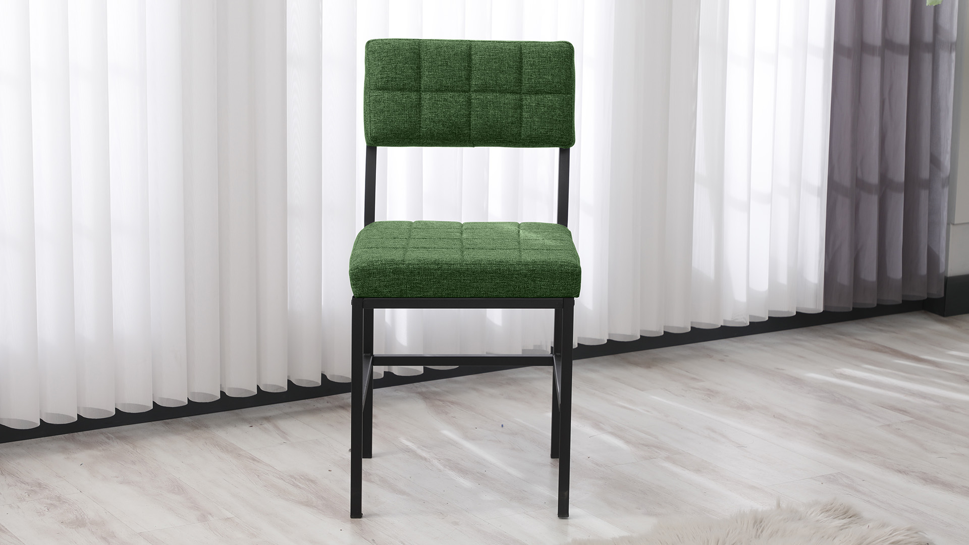 Dubai Modeli Mutfak Masa Takımı 4 Sandalye Keten Kumaş Yeşil 1 Masa Siyah Mermer Desenli